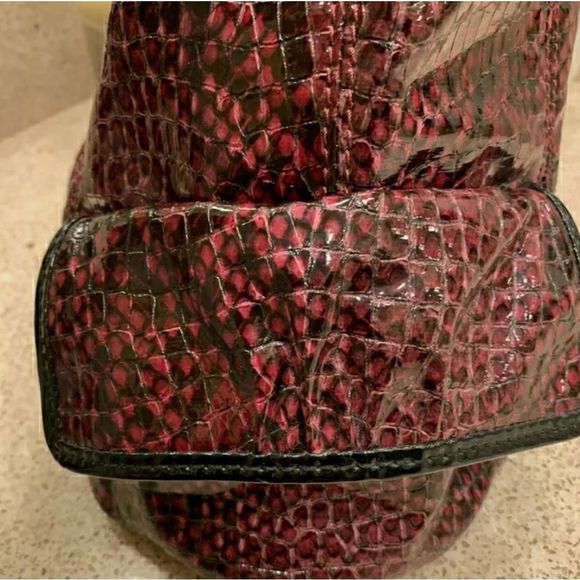 Simply Vera Wang Hobo Shoulder Bag Purse Large Faux Snake Blue Purple Ch… - Picture 7 of 11